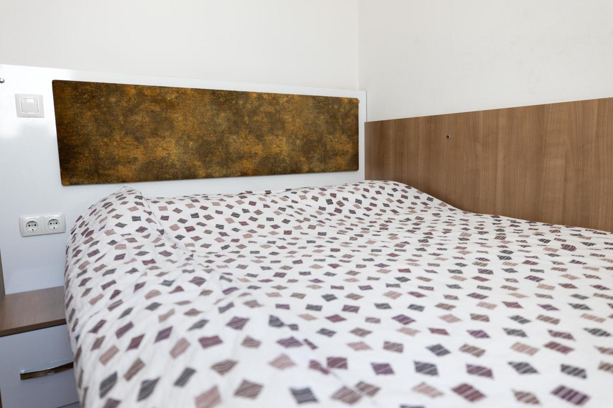 Dodona Aparthotel In Prishtina Pristina Room photo