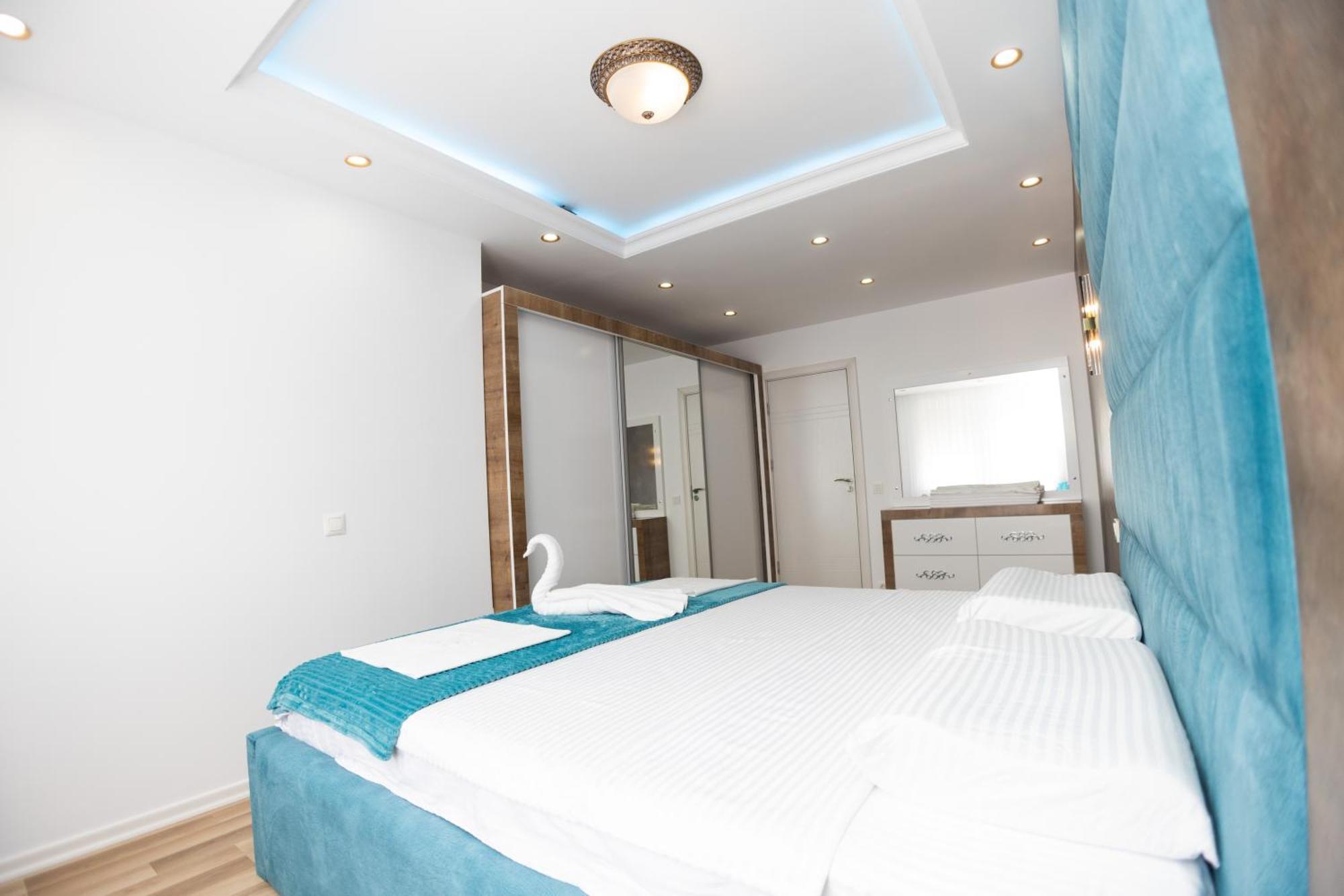 Dodona Aparthotel In Prishtina Pristina Exterior photo